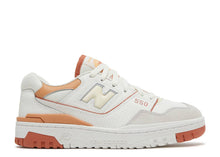 Load image into Gallery viewer, New Balance 550 Au Lait
